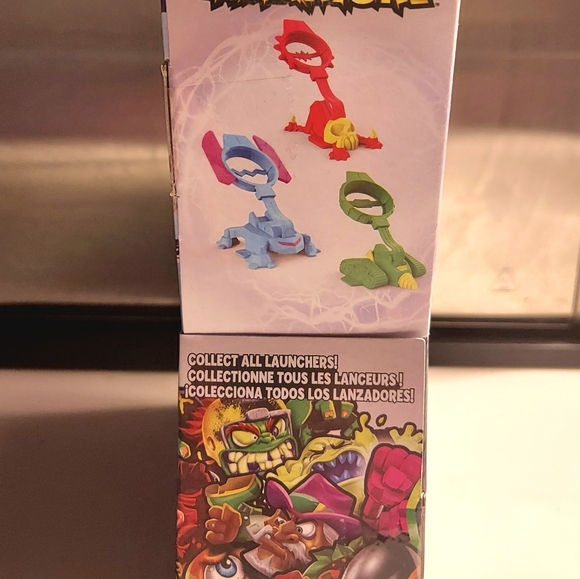 Million Warriors 30 Blind Bags Possible Rare Gold Chance! - Picture 4 of 6